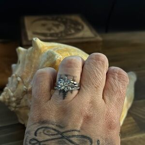 Sterling Silver two piece Women's Ring size 8